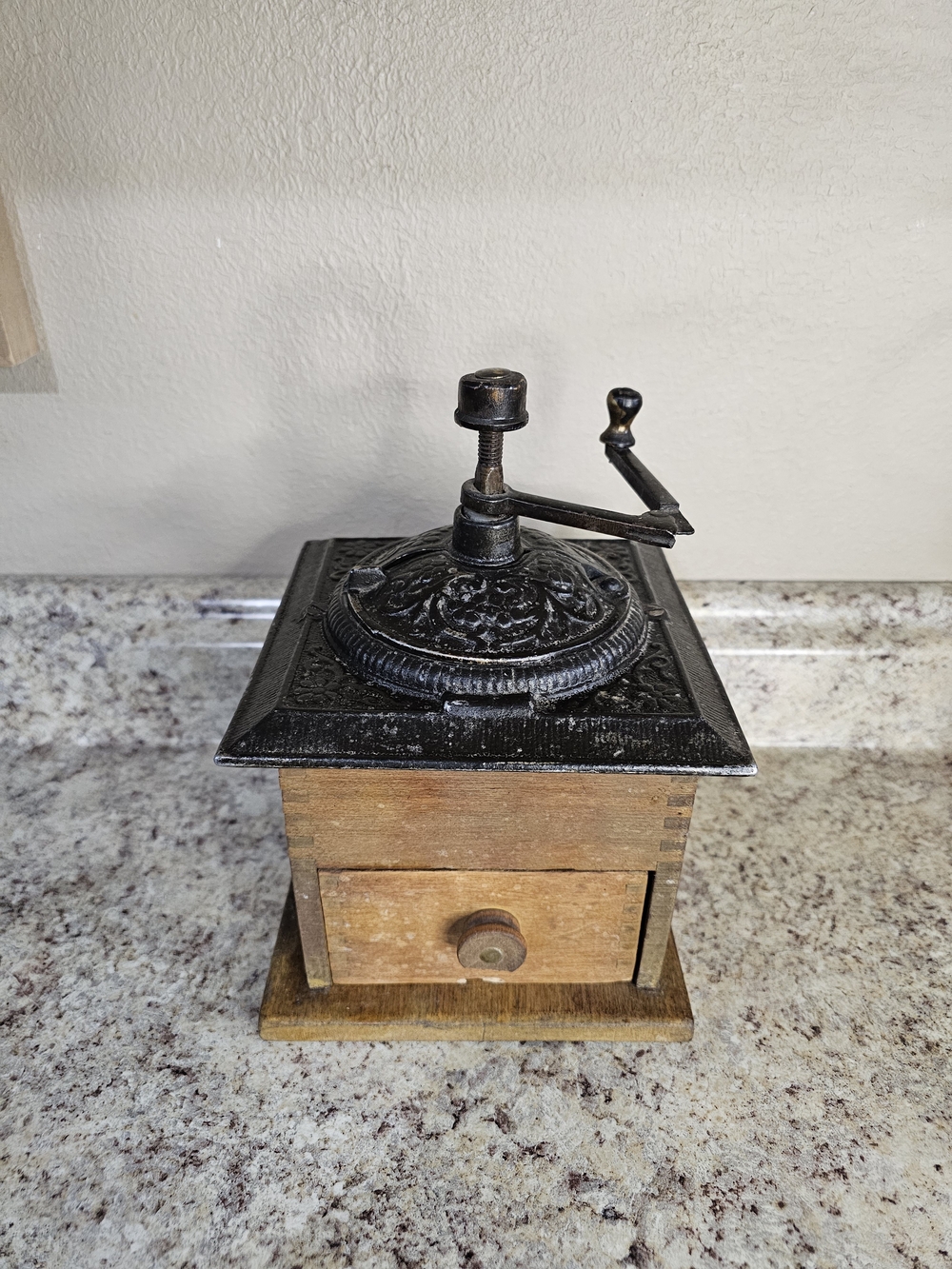 Antique Style Wooden Coffee Grinder with Cast Iron Top - Black & Natural Wood